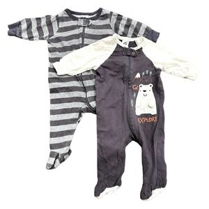 Gerber Baby Explore Bear 2-Piece Footsie in Gray, Size 0-3M​​​​​​
